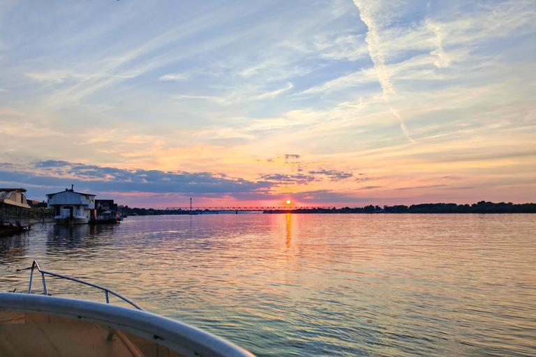 Belgrade: PRIVATE Luxury Boat Cruise on 2 Rivers 2 HOURS Private luxury boat day cruise + FREE DRINKS