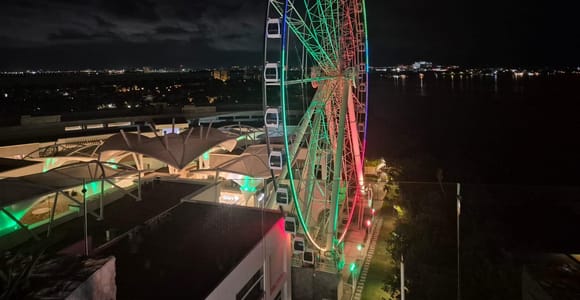 Cancun: Sky Wheel, Wax Museum, and Ripley&#39;s Combo Ticket