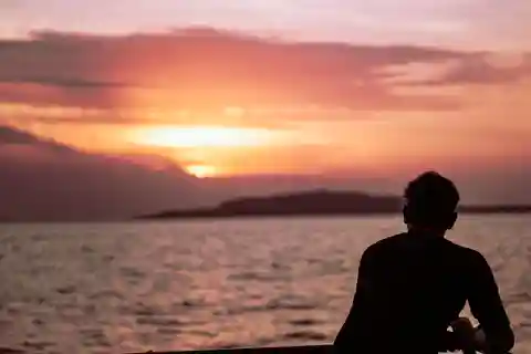 Gili Eilanden: 3 eilanden BBQ Sunset Cruise met snorkelen