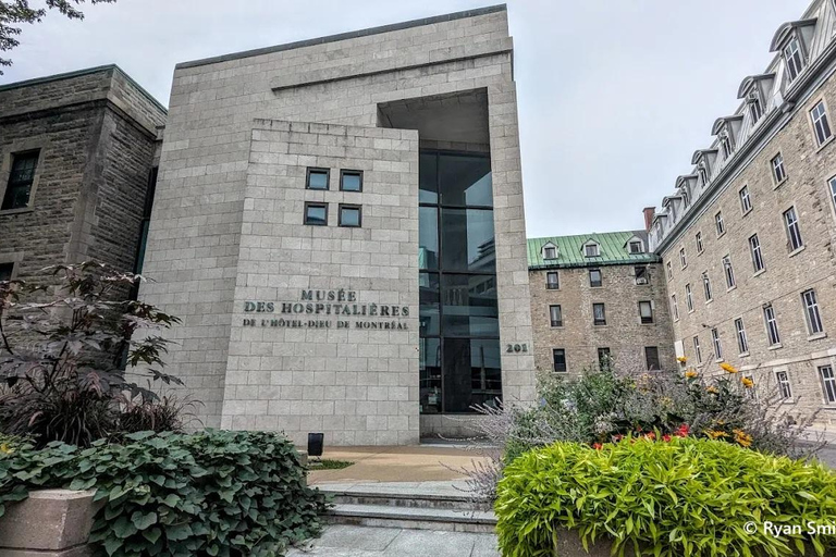 Montreal: Musée des Hospitalières Entry & Digital City Tour