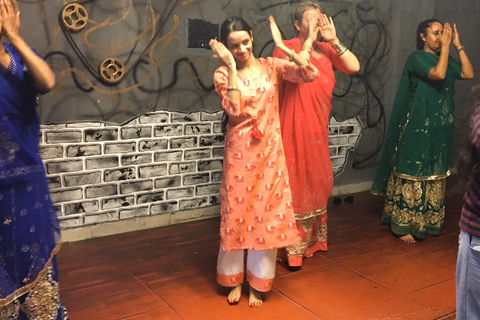 Jaipur: Indian Dance Class with Video of Your Dance