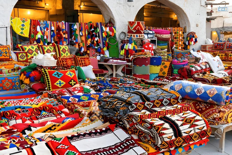 Doha: Souq Waqif Market Guided Tour with a Private Transfer