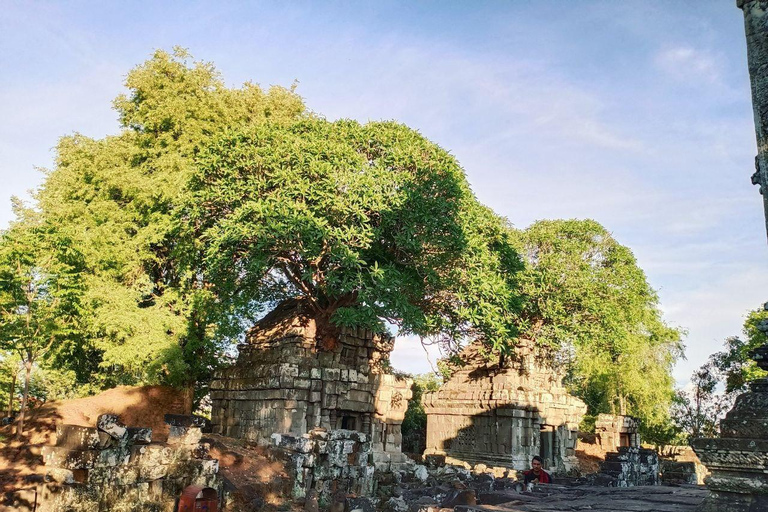 Siem Reap: Phnom Bok Mountain and Grand Circle Temples Tour