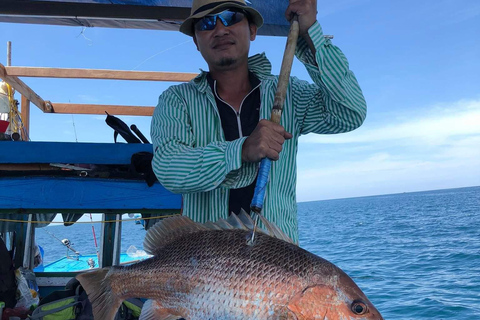 Full Day Deep Sea Fishing Trip in Da Nang City