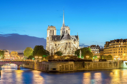 Paris: Notre Dame Cathedral Guided Tour with Free Entry