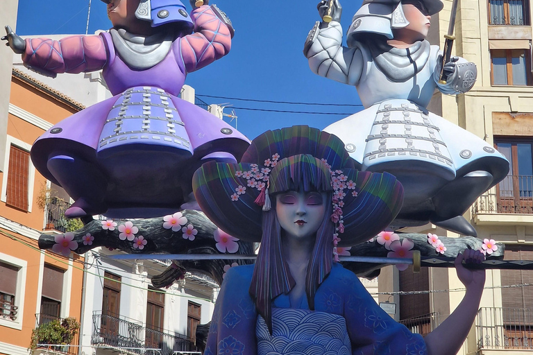 Valencia: Tour a piedi del Festival delle FallasTour a piedi del Festival delle Fallas