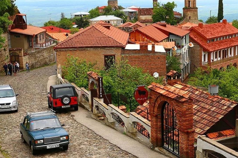 Authentic Georgian Rtveli in Kakheti from Tbilisi