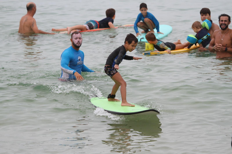 Rio de Janeiro: Surf school with all materials included Surf lessons: Ipanema and Copacabana rivers