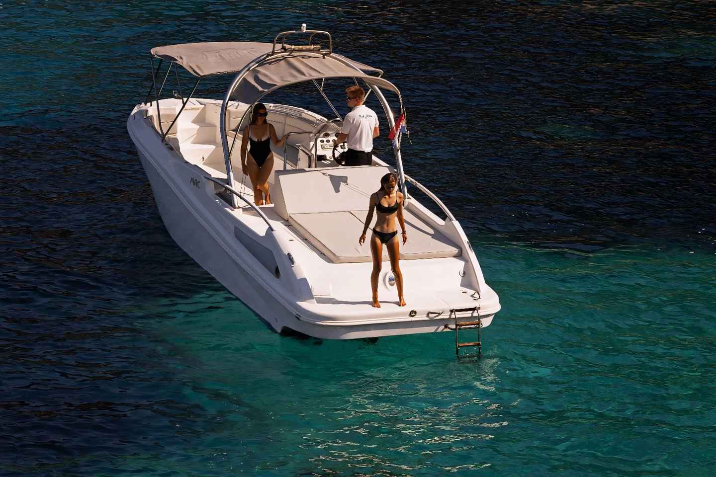 Frá Hvar: Dagsferð í Bláu og Grænu Hellana