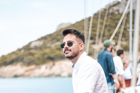 Cruise to Agistri,Aegina & Moni Islands with Lunch & Drinks