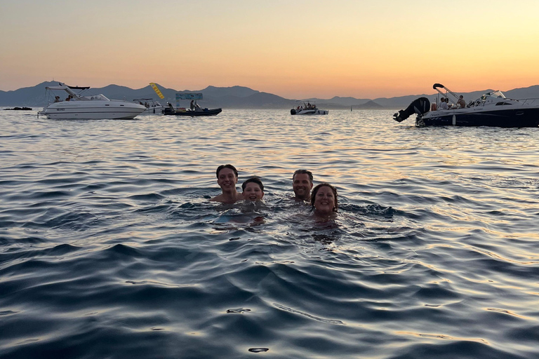 Cannes: Sunset and Fireworks Night Sea Excursion Night Sea excursion - Cannes Fireworks & Sunset