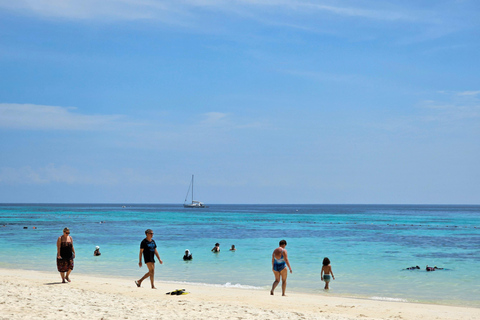 Koh Lanta: Koh Rok and Koh Haa Snorkeling Adventure