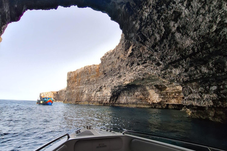 Malta: Private Boat Trip to Comino, Blue Lagoon & Gozo 4 Hours Private Boat Trip