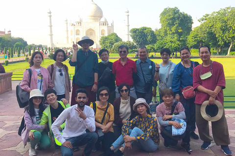 Desde Agra: Tour de un día por la ciudad de Agra con todo incluidoVisita de un día con guía turístico