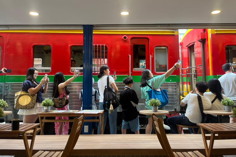 Bangkok: Railway Market, Floating Market, and Boat Tour