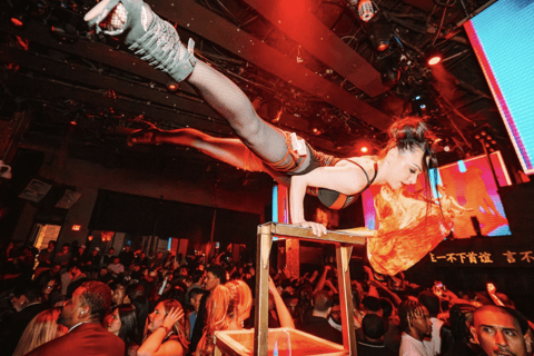 Las Vegas: VIP Club Crawl with Games, Open Bar & Party Bus
