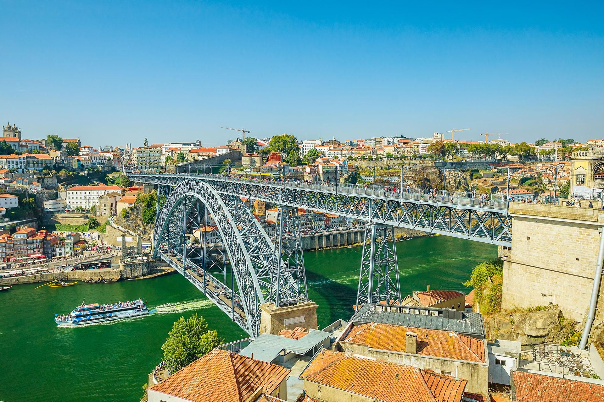 Porto: Busfahrt nach Régua und Bootsfahrt nach Porto