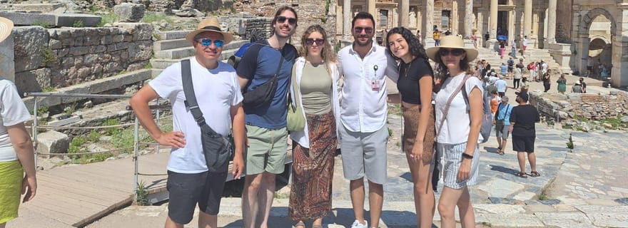 Depuis Izmir : visite d'Éphèse et de la maison de Marie avec déjeuner