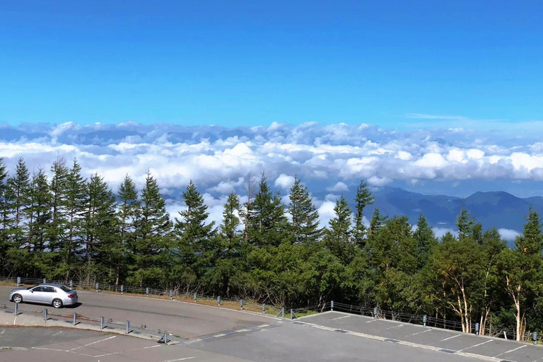 Tour zur fünften Station des Fuji und zum ThermalbadFuji-Ausflug ab Tokyo Station, Abfahrt um 7:30 Uhr