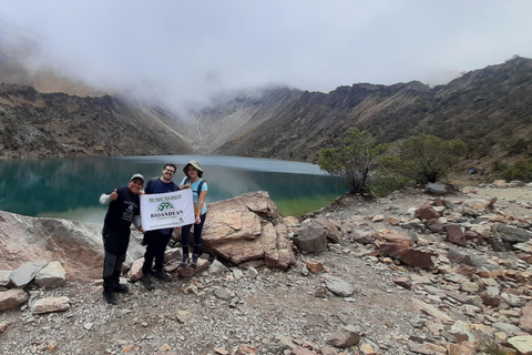 Cusco: Humantay Lagoon Hike with Luxury Domes with Alpacas