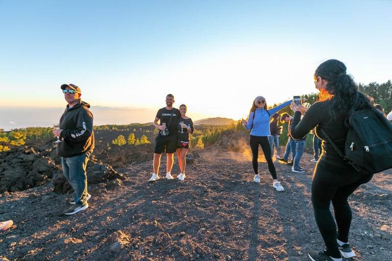 Tenerife: sterrenkijken in nationaal park TeideCava bij zonsondergang en sterrenkijken met eigen vervoer