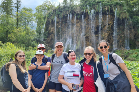 From Zagreb: Plitvice Lakes Tour with Kayaking Experience