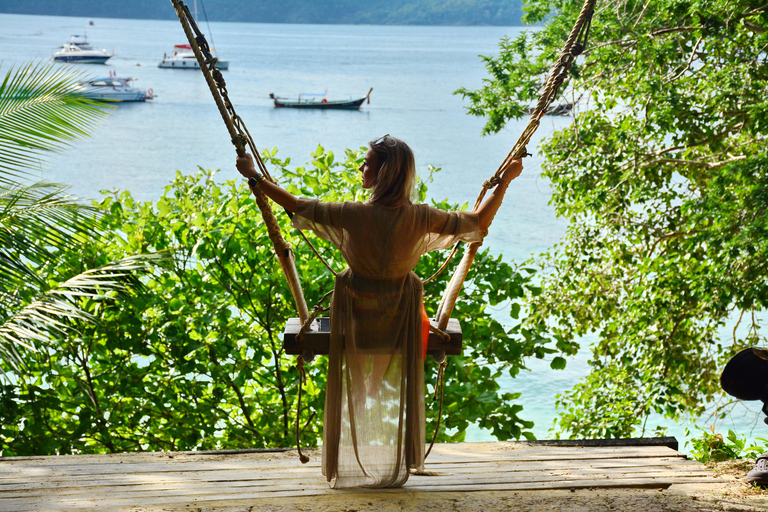 Phuket: Excursión de un día a Banana Beach Koh Hey en lancha rápidaPhuket: Excursión de un día Banana Beach Koh Hey En Lancha Rápida