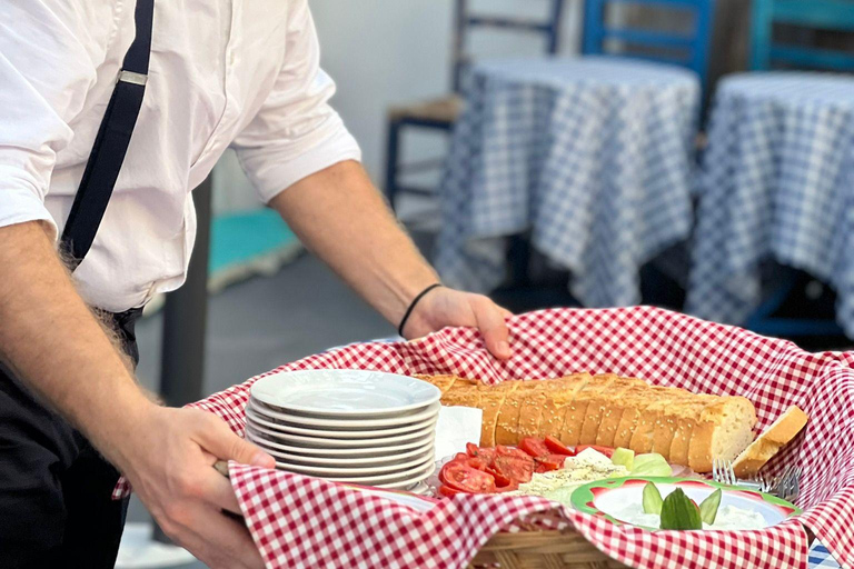 Santorini: Plate-Smashing Show & Fira Walking Tour