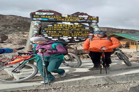 6 jours : Tour du Kilimandjaro à vélo par la route de Marangu