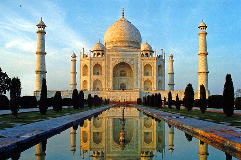 Agra:Zone Skip-The-Line Guided TourAgra: Zone Tour with A/C Car, Guide, and Entry Tickets