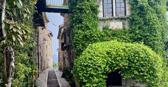 Depuis Cannes une journée Grasse ,Gourdon, St Paul de Vence