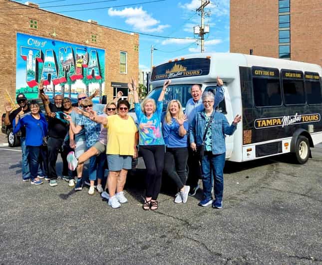 Tampa: Sightseeing City Bus Tour with Ybor City