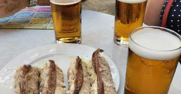 Cartagena: Guided Walking Tour with Tapas and Drinks