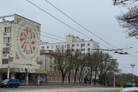 Tiraspol: Guided City Tour with Hidden Gems