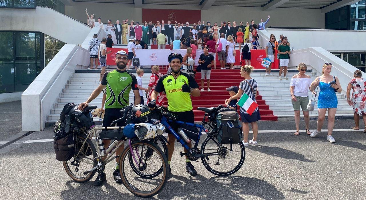Von Viareggio nach Barcelona: Mittelmeer-Fahrradabenteuer