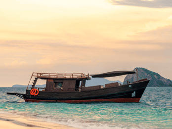 Pattaya: Private Traditional Boat Island Escape in Sattahip