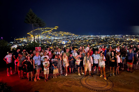 Alanya: Night Safari and Disco Boat Tour with Dinner
