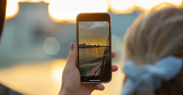 Halifax Sunset Cruise Aboard the Tall Ship Silva photo 7