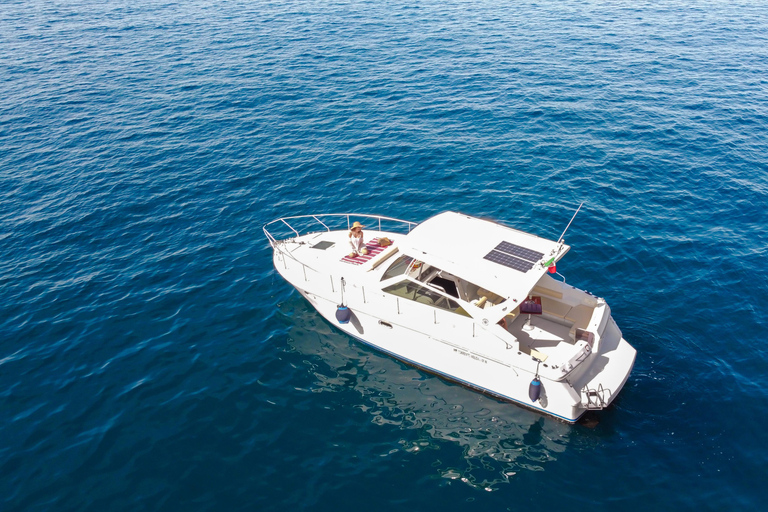 Tour en barco compartido de Sorrento a Capri - MSH