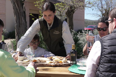 Hualdo Estate 360º Tour with Olive Oil & Cheese Tasting Hualdo Estate Full Tour: EVOO & Cheese Tasting (In English)