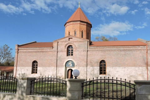 Baku to Gabala: Nij Village Guided Tour, Udi Church Visit