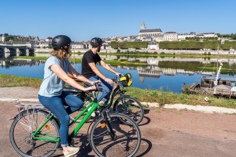 Desde Blois: Chambord, vino y ciclismo