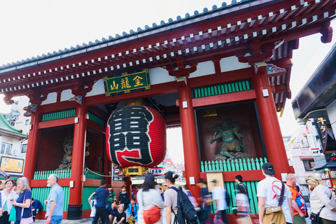 Tokyo: Asakusa Guided Food Tour with 12 Dishes & 3 Drinks