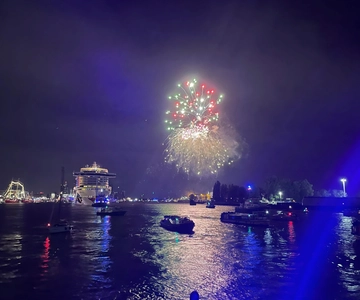 Hamburg: Silvester-Hafenrundfahrt