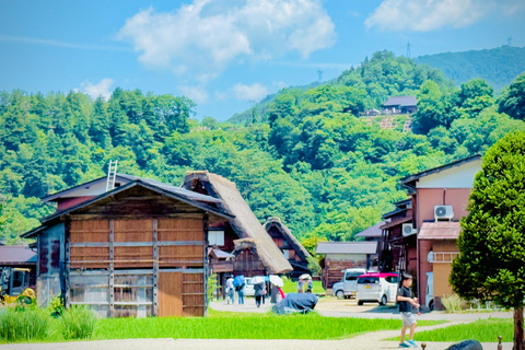 Kanazawa: Shirakawago, Gokayama, and Takayama Full Day Trip