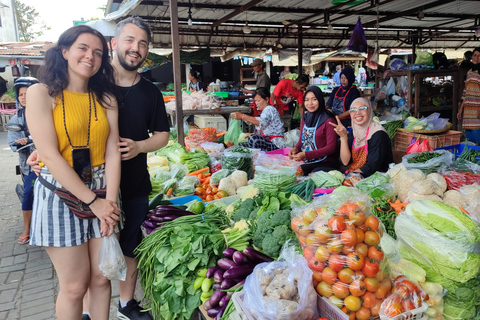 Yogyakarta: clase de cocina con visita al mercado y servicio de recogida del hotelClase de cocina con servicio de recogida del hotel