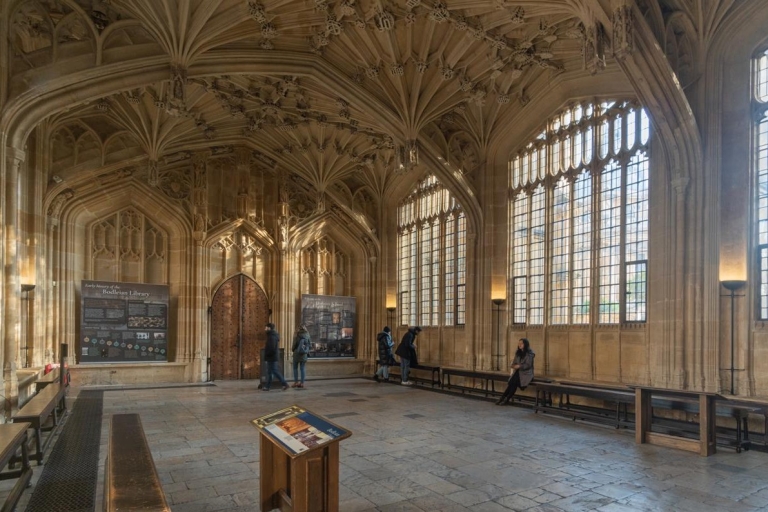 Oxford: Ukończ wycieczkę uniwersytecką z opcjonalnym Christ ChurchWycieczka po Uniwersytecie Oksfordzkim bez Christ Church College
