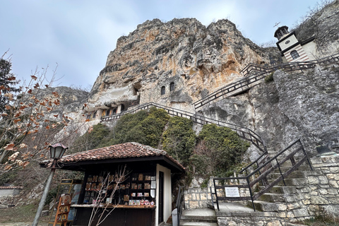 从布加勒斯特出发：保加利亚亮点全日游From Bucharest: Full-Day Trip to Bulgaria Highlights