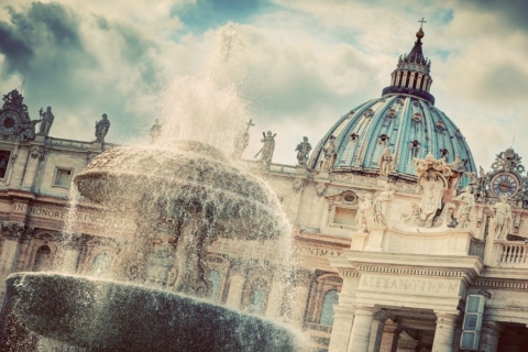 Rzym: Cała wycieczka po Watykanie i wspinaczka na kopułę św. PiotraWycieczka w języku angielskim