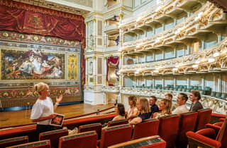 Dresden: Semperoper Tickets und Tour mit Guide